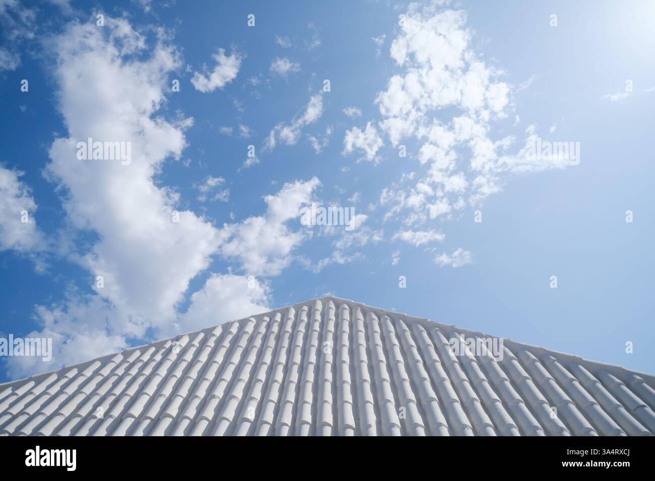 Casa bianca della peculiare città di Binibeca a Minorca, Isole Baleari, Spagna Foto Stock