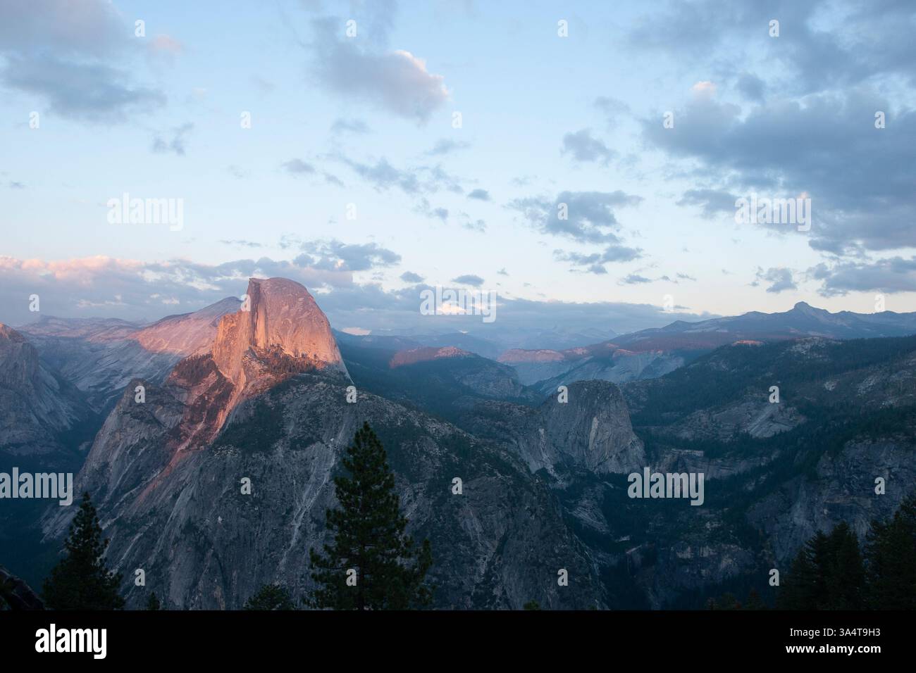 Half Dome Foto Stock