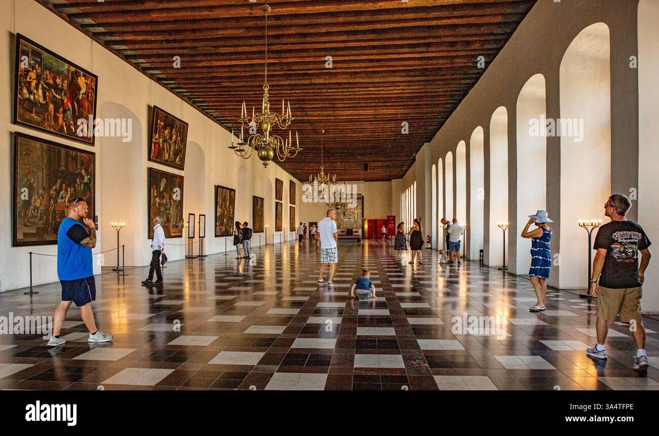 Grande sala al castello di Kronborg, Elsinore, Danimarca Foto Stock