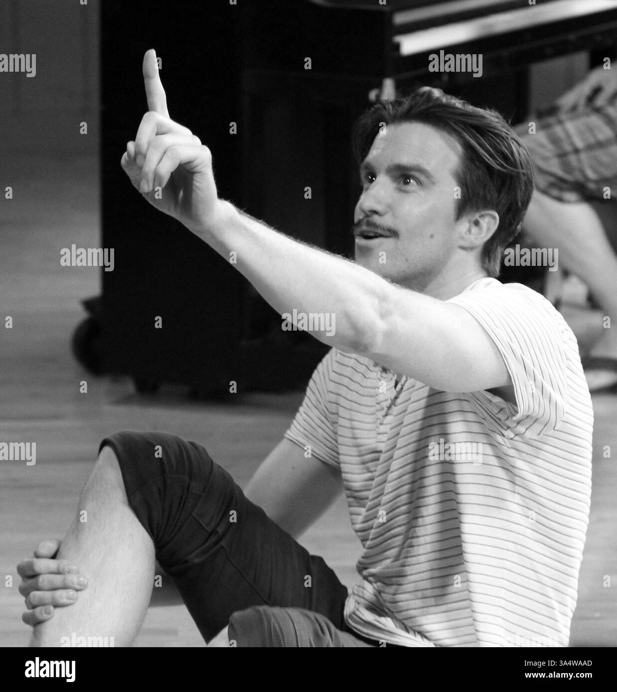 Gavin Creel durante una sessione di coaching per i National High School Musical Theatre Awards 2016, noti anche come JIMMY AWARDS alla Tisch School of the Arts della NYU a New York City il 23 giugno 2016. Foto di Henry McGee/MediaPunch Foto Stock