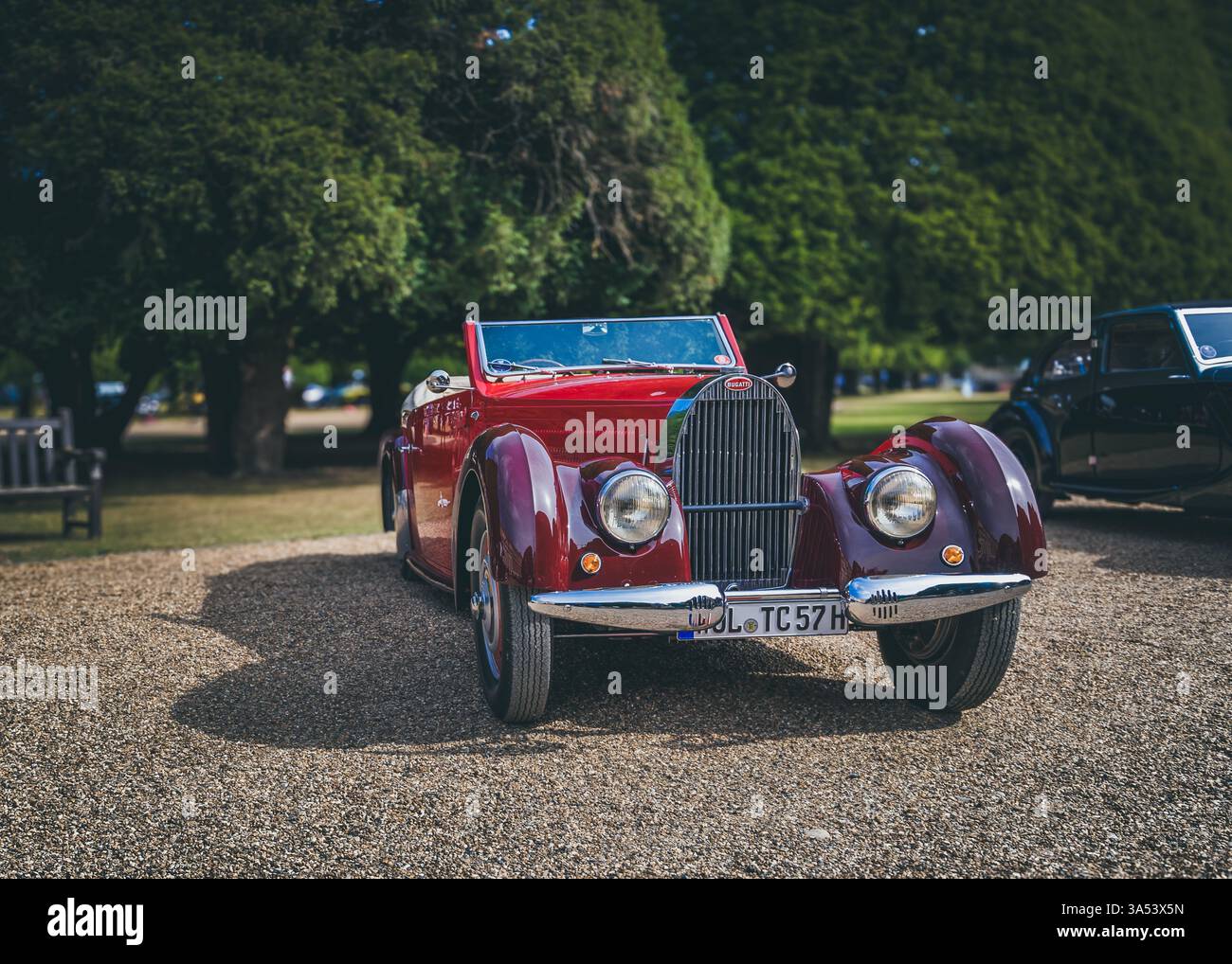 Una Bugatti Type 57c al Concours of Elegance 2024, Londra Foto Stock