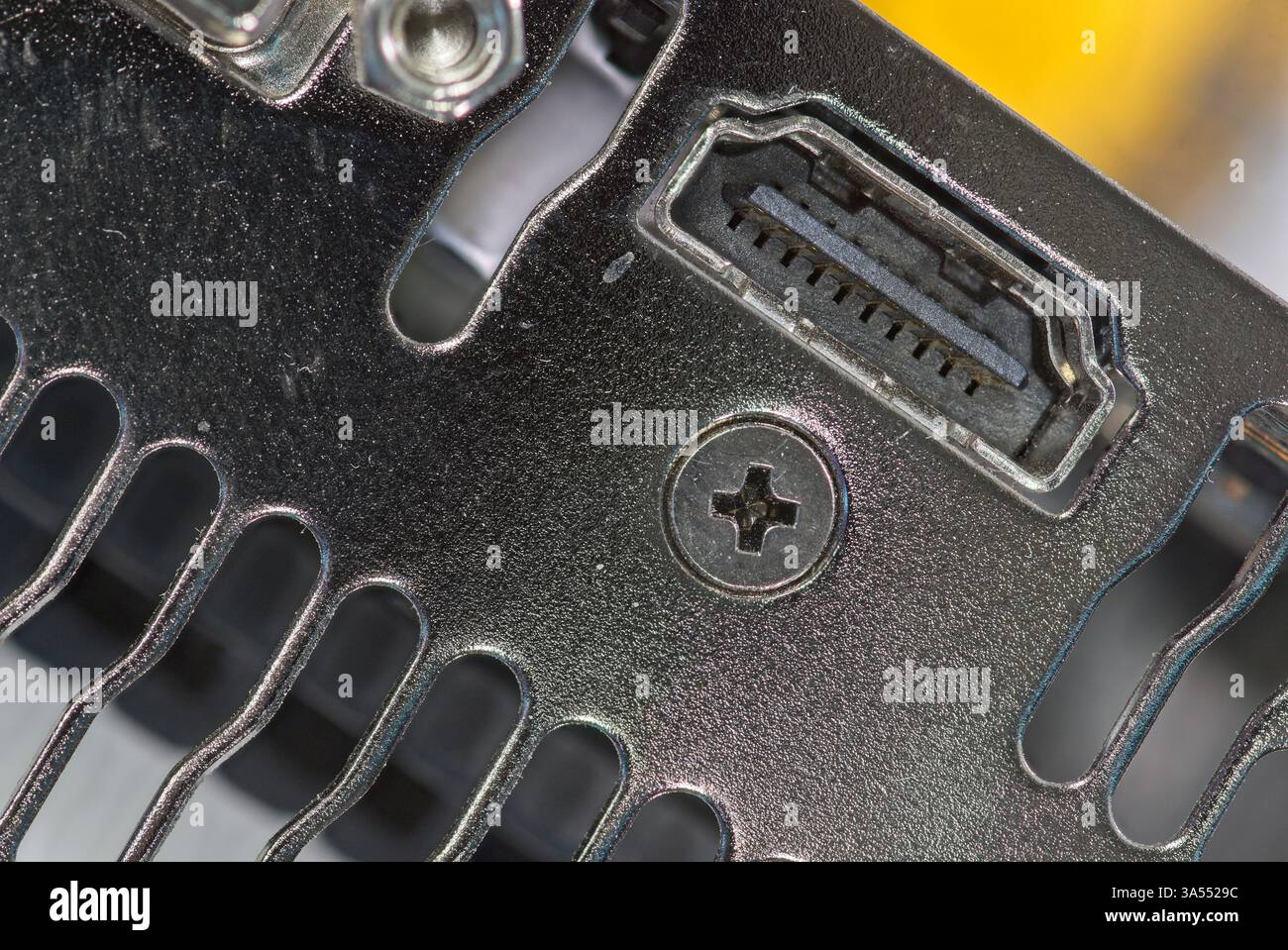 Backplane di una scheda video per computer con HDMI Foto Stock