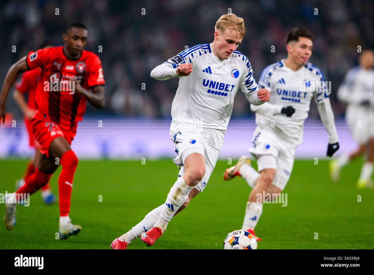 17 (FCK) - Victor Froholdt. Superliga: FC København vs FC Midtjylland - 23.02.2025. København, Danmark. 23 febbraio 2025. Regno Unito: Superliga: FC Copen Foto Stock