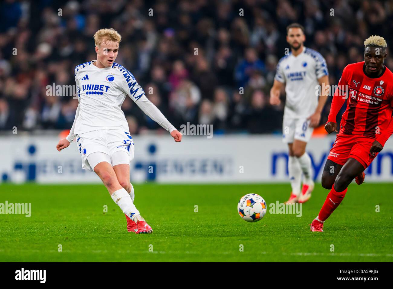 17 (FCK) - Victor Froholdt. Superliga: FC København vs FC Midtjylland - 23.02.2025. København, Danmark. 23 febbraio 2025. Regno Unito: Superliga: FC Copen Foto Stock