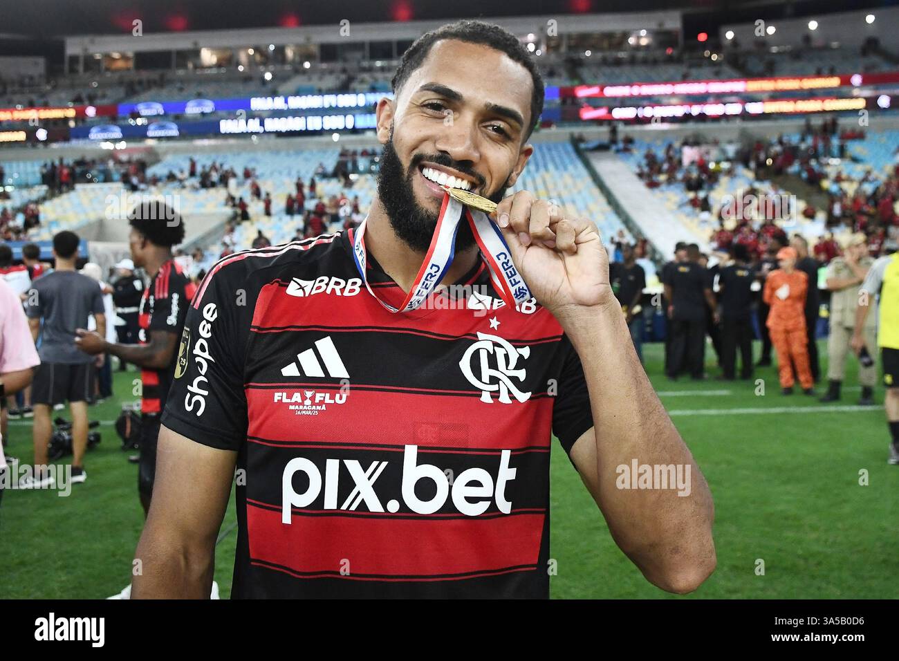 Rio de Janeiro, Brasile, 16 marzo 2025. Il giocatore Juninho della squadra Flamengo, durante la partita Flamengo vs Fluminense, per la finale del Carioca Cham Foto Stock