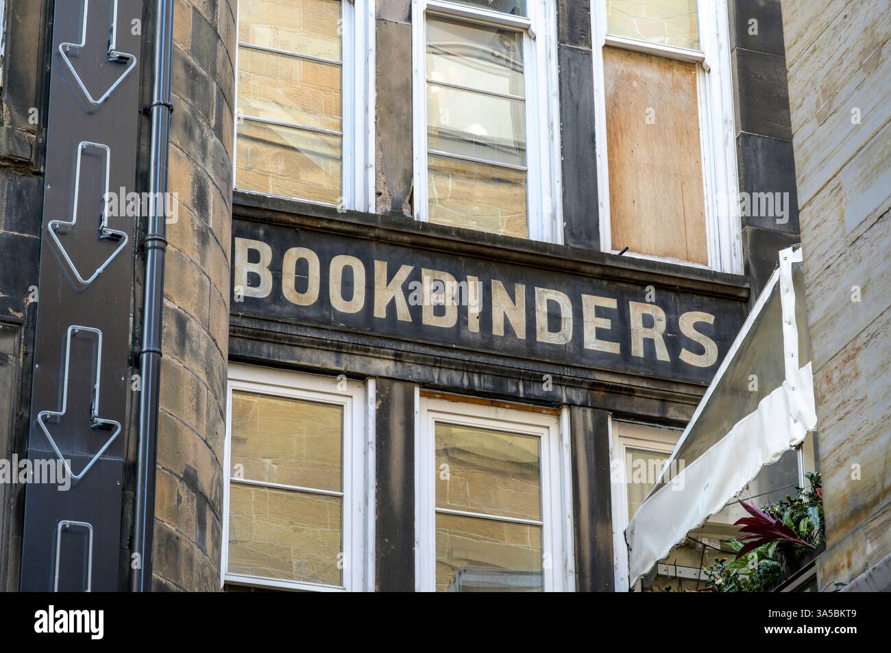 Cartello fantasma Bookbinders nel centro di Glasgow, Scozia, Regno Unito, Europa Foto Stock