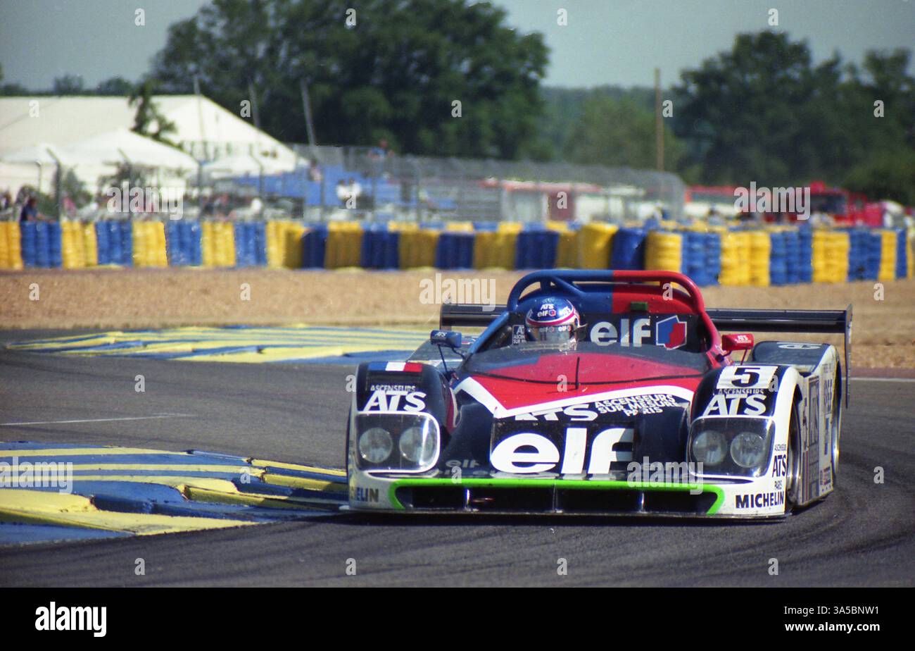LE MANS 24 ORE 1996 - Courage C36 - Henri Pescarolo (F)/Emmanuel Collard (F)/Franck Lagorce (F) Foto Stock
