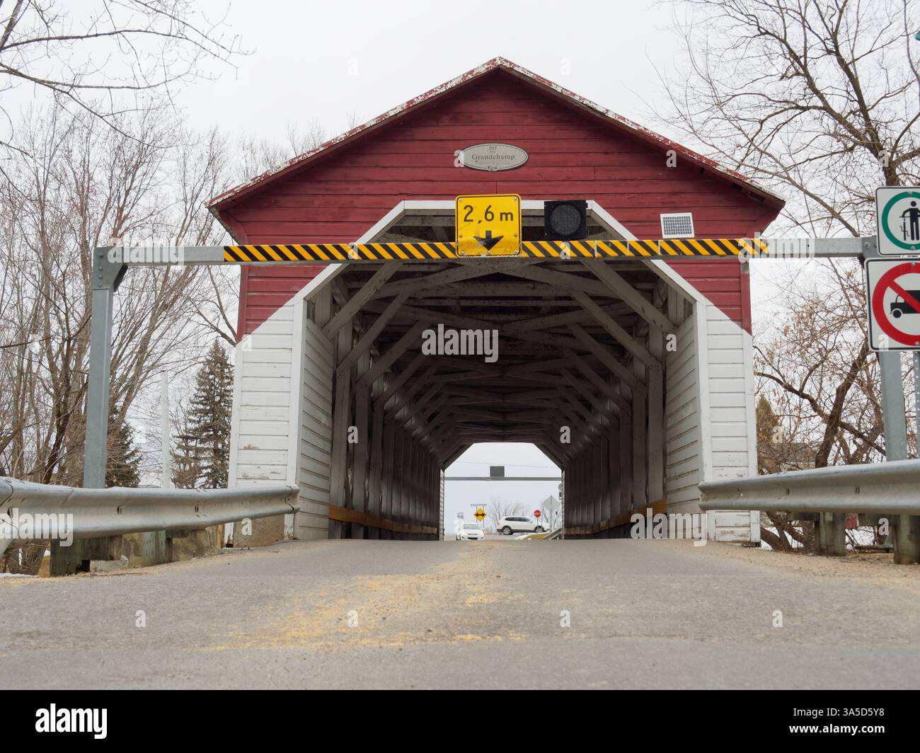 Vecchio ponte coperto a Berthierville, Quebec, Canada Foto Stock