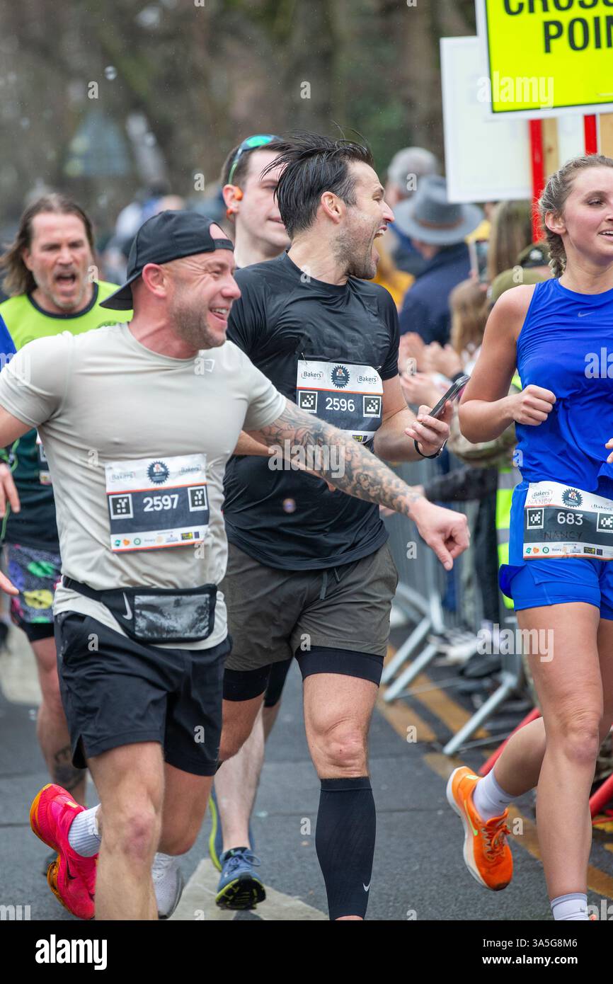 Brentwood, Regno Unito. 23 marzo 2025. Mark Wright gestisce la Brentwood Half Marathon, Brentwood Essex la Brentwood Half Marathon, è il più grande evento del suo genere in Essex e sponsorizzato da Baker label e raccogliere milioni di sterline per beneficenza Credit: Richard Lincoln/Alamy Live News Foto Stock