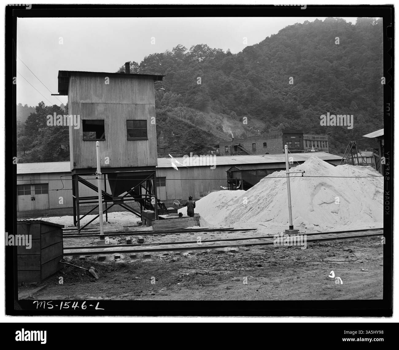 L'impianto di essiccazione della sabbia presso la U.S. Coal and Coke Company di Gary Mines nella contea di McDowell, West Virginia, è uno stabilimento chiave per la lavorazione dei materiali utilizzati nell'industria mineraria. Foto Stock