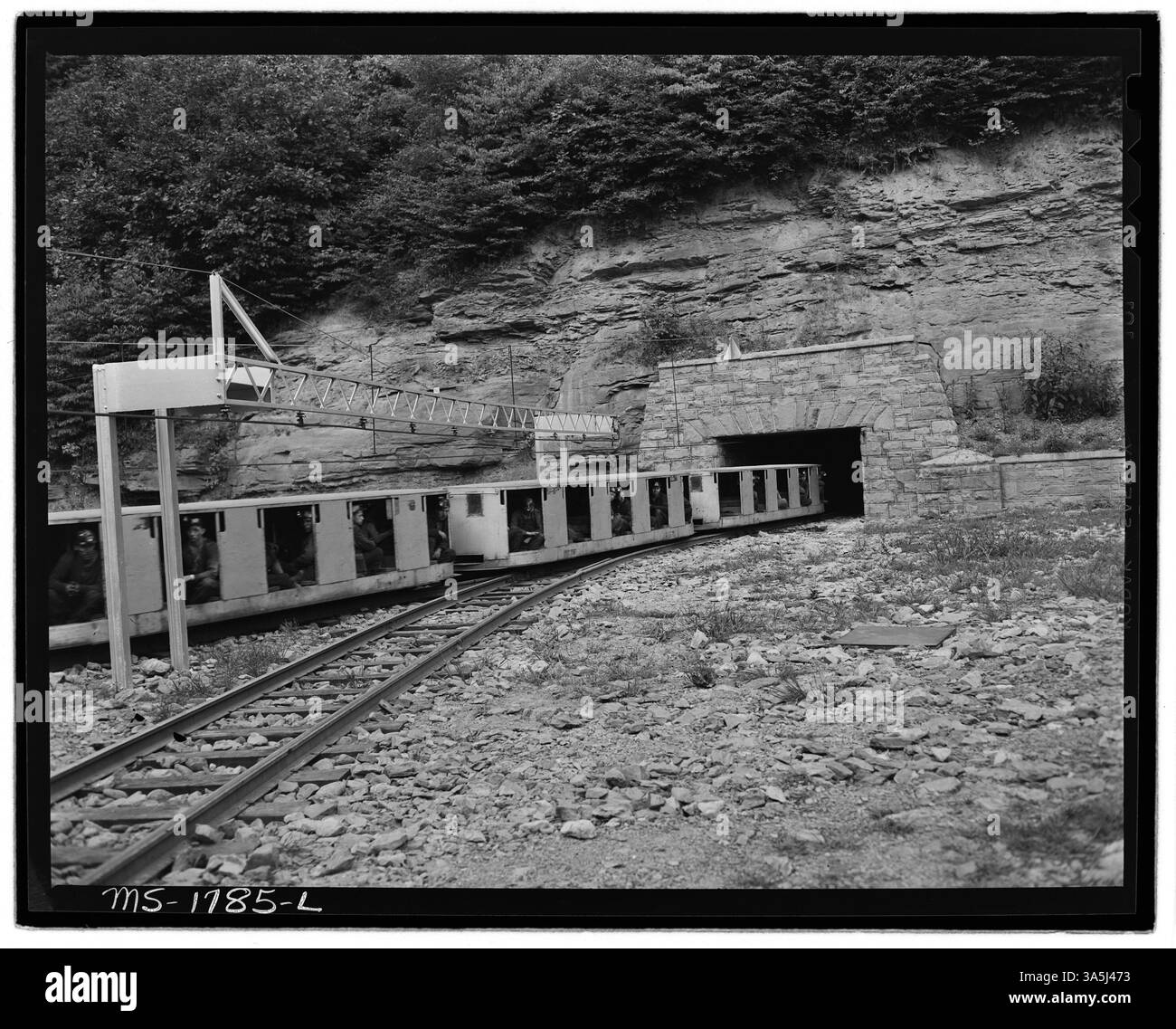 Le miniere di Kopperston della Kopperston della Koppers Coal Division nella contea di Wyoming, West Virginia, sono mostrate, mettendo in evidenza gli impianti di estrazione del carbone e le infrastrutture minerarie nella regione. Foto Stock