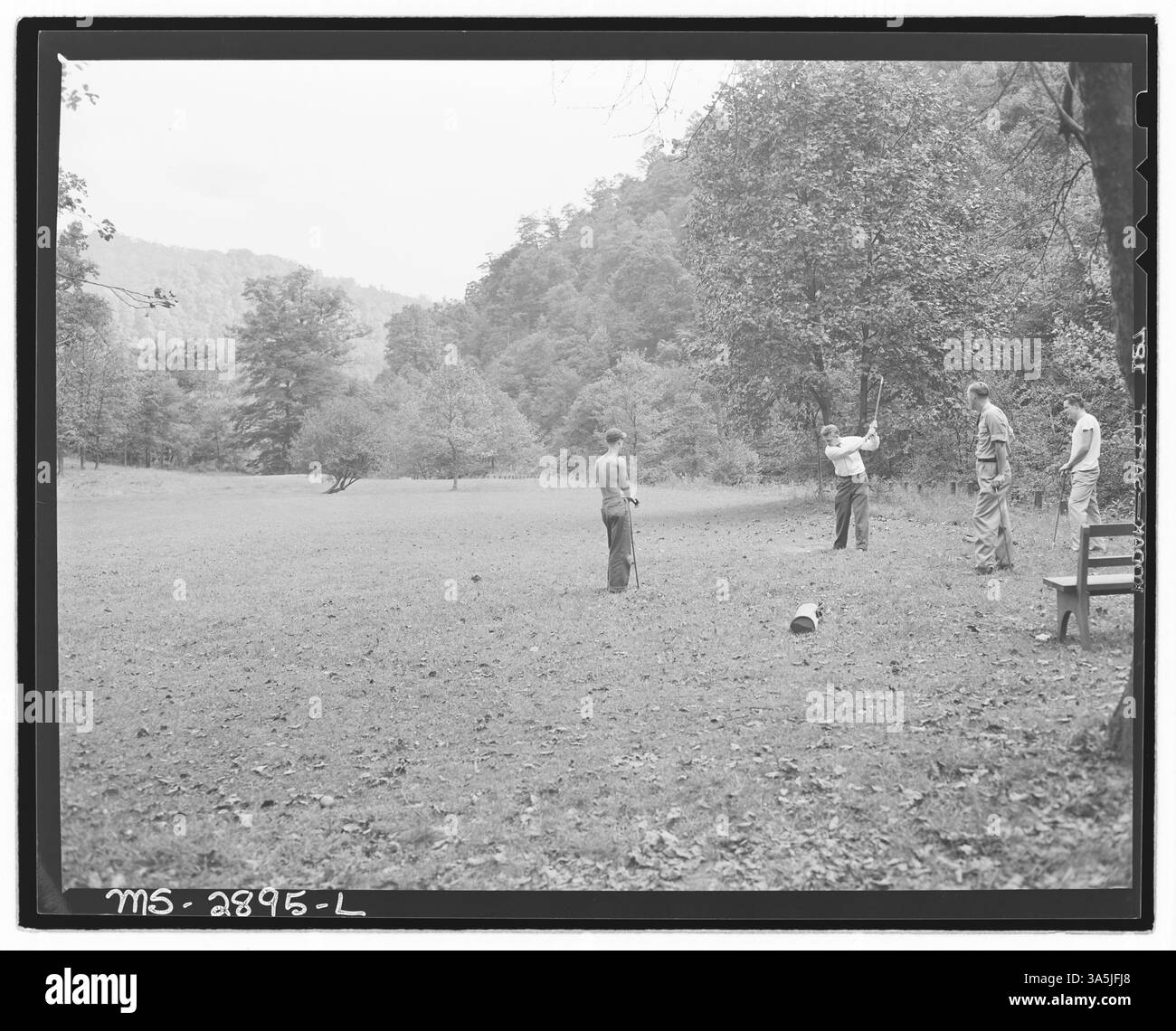 Campo da golf pubblico presso il circolo sportivo di Lynch, Kentucky, disponibile per tutti, parte delle offerte della comunità della U.S. Coal & Coke Company nel 1946. Foto Stock