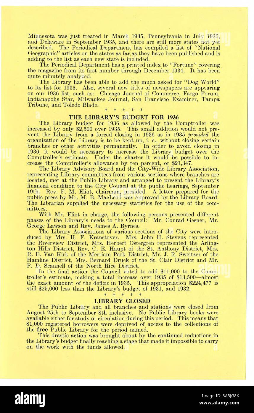 L'edizione 1935 del Library Beacon fornisce informazioni su libri popolari, mostre, la Fiera del libro per bambini e aggiornamenti sul budget della biblioteca e sulle nuove iscrizioni. Foto Stock