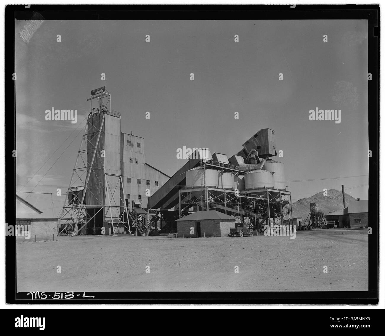 La marea presso la Centennial Mine of Boulder Valley Coal Company a Louisville, Boulder County, Colorado, dove il carbone viene caricato sui treni per il trasporto, è una parte essenziale del processo minerario e delle infrastrutture. Foto Stock