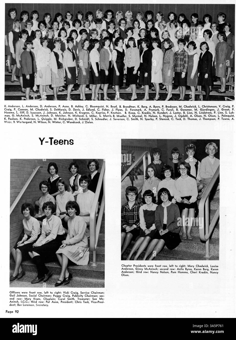 Questo annuario "Bear 1965" della Bloomington High School cattura i risultati degli studenti, i club scolastici, l'atletica e il coinvolgimento degli insegnanti durante l'anno accademico 1964-1965. Foto Stock