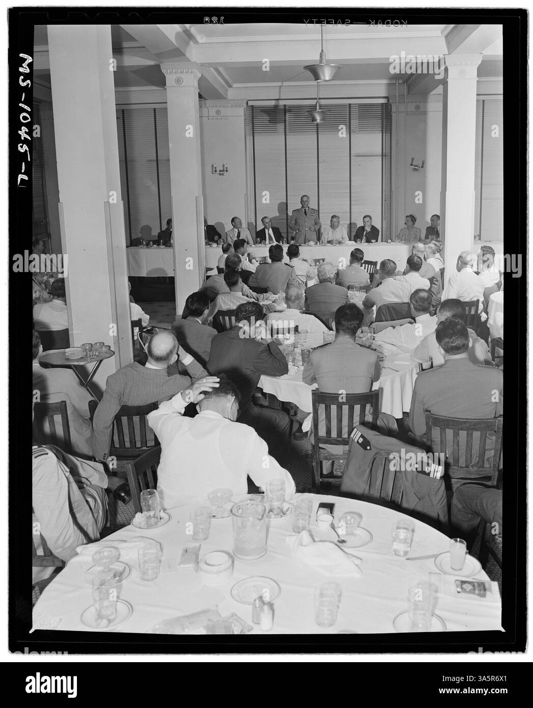 Una cena ospitata per il Medical Survey Group da Oklahoma & Arkansas Coal Operators a Fort Smith, Arkansas, che mostra la collaborazione tra industria e professionisti del settore sanitario. Foto Stock
