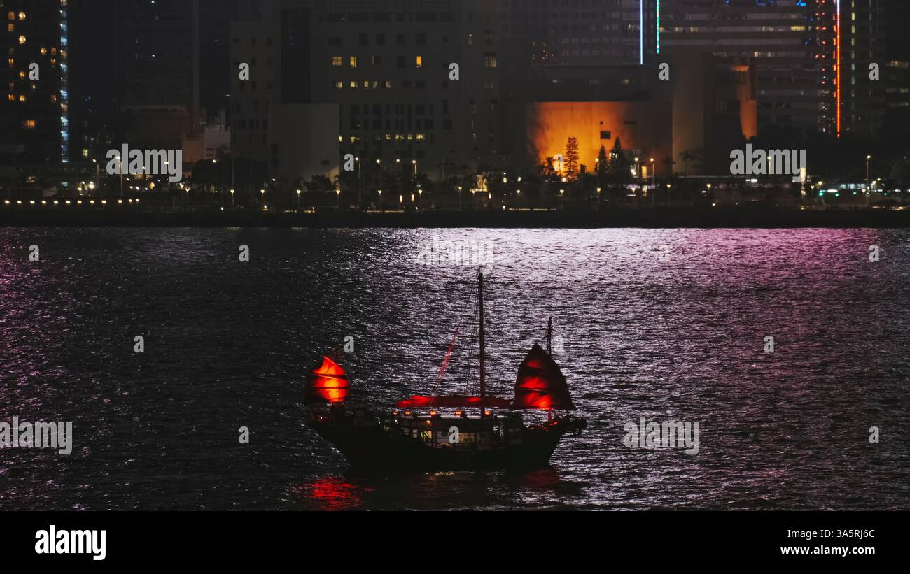 Junkboat cinese in barca a vela a Hong Kong Foto Stock