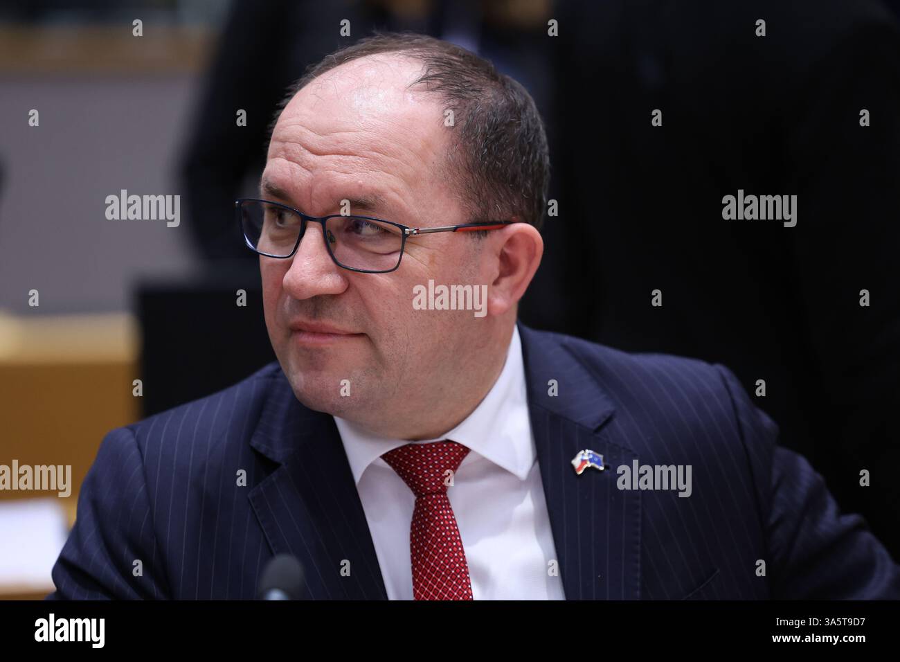 Bruxelles, Belgio. 24 marzo 2025. Il ministro dell'agricoltura Marek VYBORNY partecipa a una riunione del consiglio "Agricoltura e pesca" dell'Unione europea. Crediti: ALEXANDROS MICHAILIDIS/Alamy Live News Foto Stock