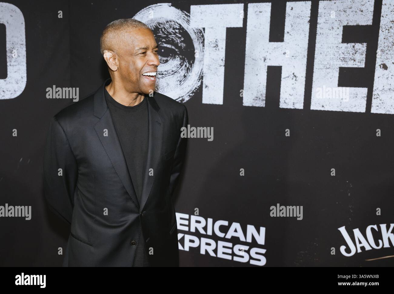 23 marzo 2025, New York, NY, Stati Uniti: Denzel Washington partecipa alla serata di apertura di Broadway di William Shakespeareâ€™S 'Othello' After Party alla Tavern on the Green di New York. Dinara Khairova/Photo Image Press/Zuma Press 23 marzo 2025. (Credit Image: © Photo Image Press via ZUMA Press Wire) SOLO PER USO EDITORIALE! Non per USO commerciale! Foto Stock