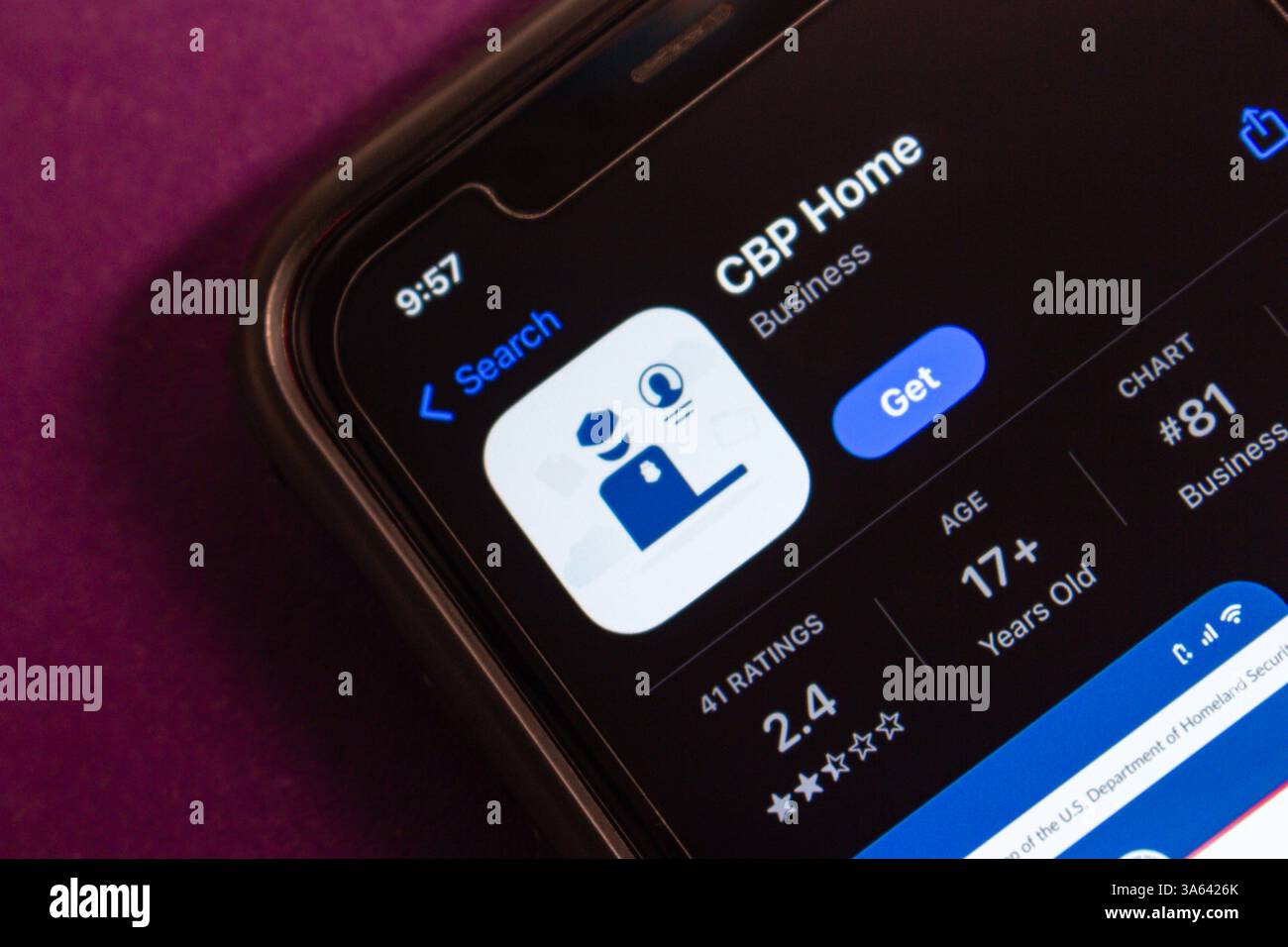 L'app CBP Home viene visualizzata nell'App Store. CBP Home è un portale per la protezione delle dogane e delle frontiere degli Stati Uniti per i servizi di viaggio, immigrazione e dogana. Foto Stock