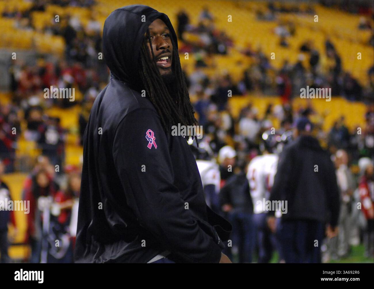 20 ottobre 2014: Javdeveon Clowney n. 90 durante la partita Pittsburgh Steelers vs Houston Texans a Pittsburgh, Pennsylvania. (Immagine di credito: © Jason Pohuski/Cal Sport Media/ZUMAPRESS.com) Foto Stock