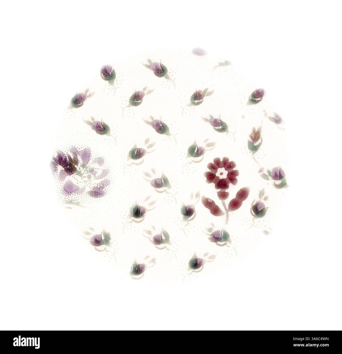 Un motivo delicato caratterizzato da grappoli di fiori viola e rossi su uno sfondo morbido e delicato, che crea un effetto arazzo sereno e floreale. Arte classica con un tocco moderno reinventata da Artotop, tessuti francesi trasformati, prima metà del diciannovesimo secolo Foto Stock