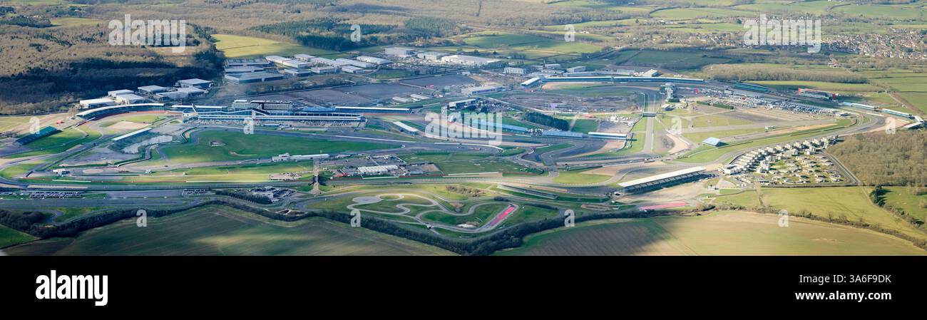 Vista aerea del circuito automobilistico di Silverstone nel Regno Unito Foto Stock