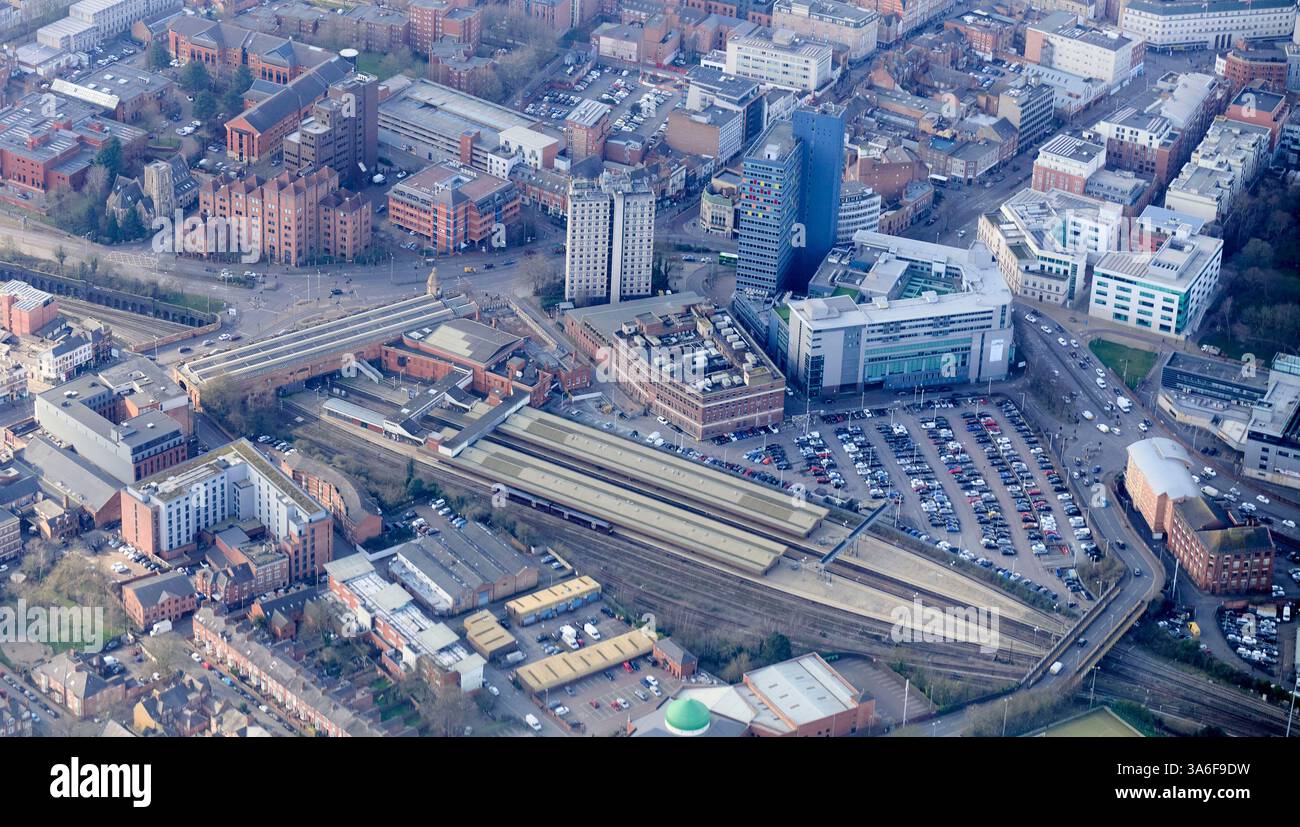 Vista aerea della stazione ferroviaria di Leicester, East Midlands, Regno Unito Foto Stock