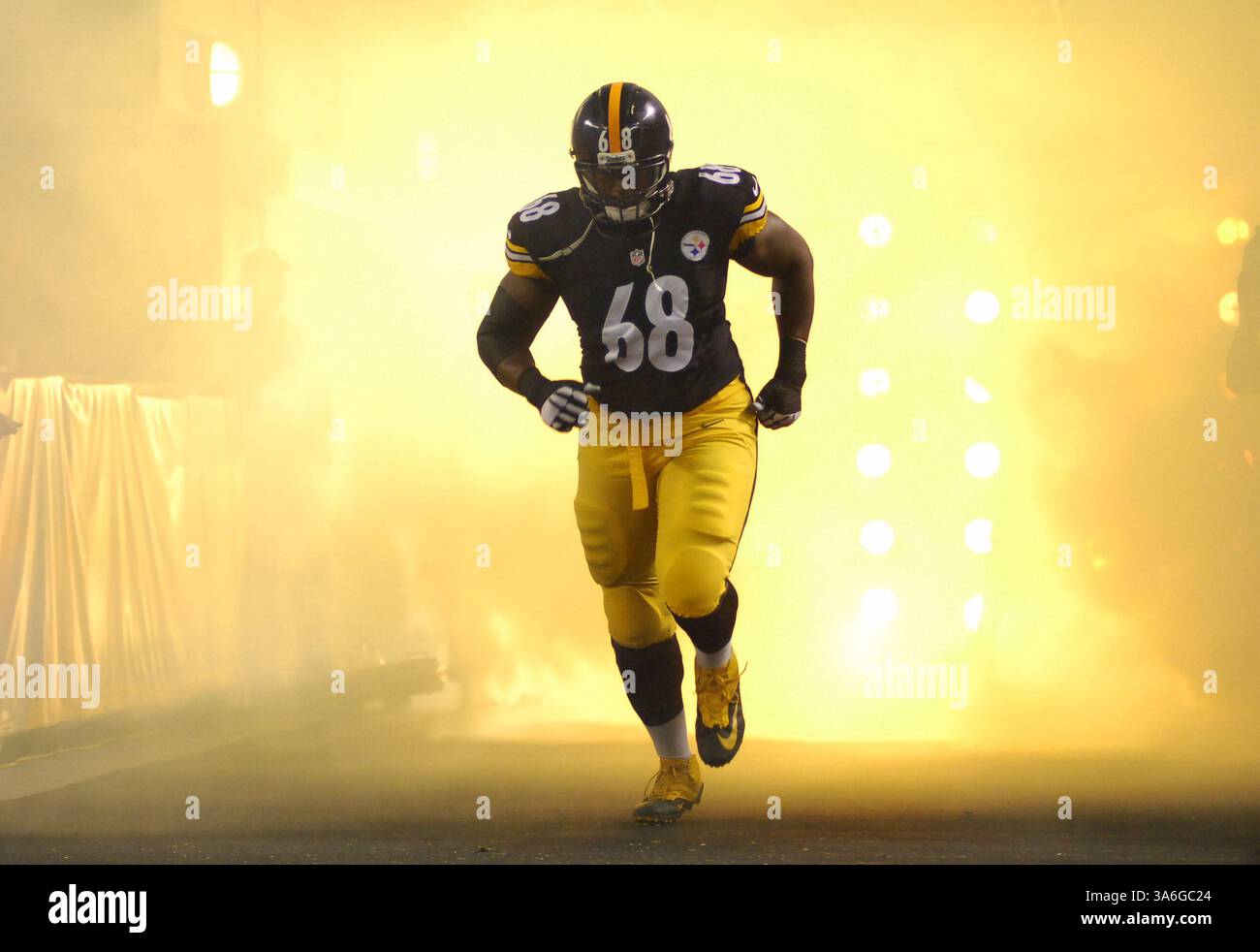 20 ottobre 2014: Kelvin Beachum n. 68 durante la partita Pittsburgh Steelers vs Houston Texans a Pittsburgh, PA. (Immagine di credito: © Jason Pohuski/Cal Sport Media/ZUMAPRESS.com) Foto Stock