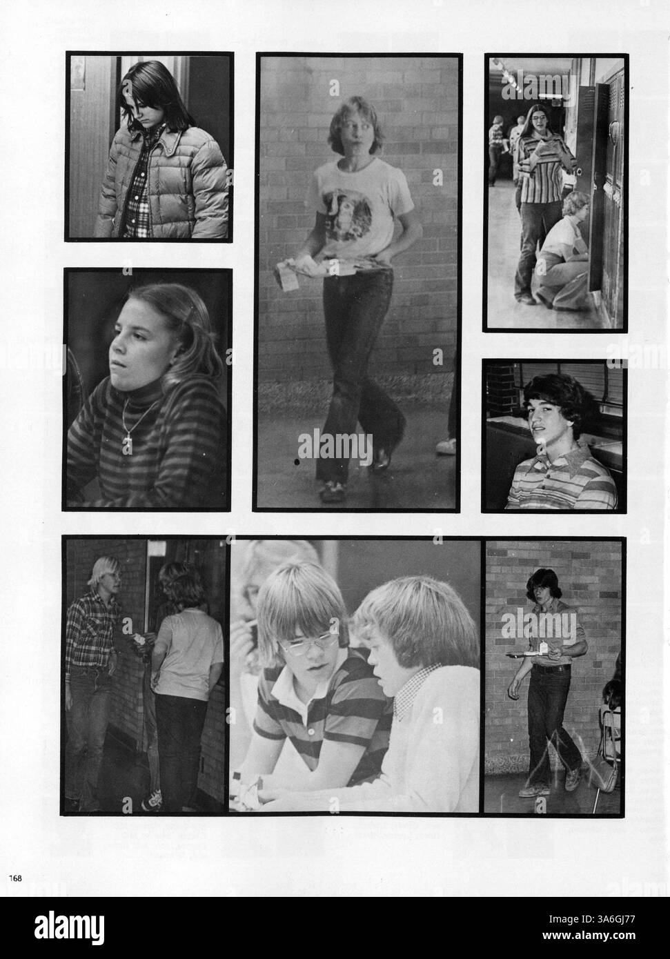 Il Lincoln High Yearbook del 1977 serve come record storico dell'anno accademico 1976-1977, documentando le attività di studenti, insegnanti, atletica e club della scuola. Foto Stock
