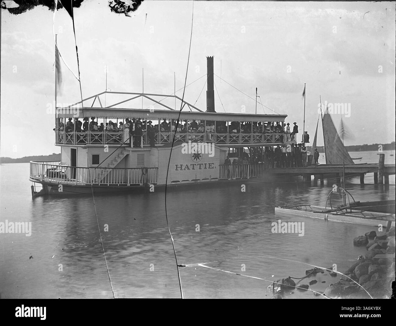 La Steamer 'Hattie' era una barca escursionistica che operava sul lago Calhoun, Minnesota, utilizzata dalla Lyndale and Minnetonka Motor Line per tour panoramici e trasporto passeggeri. Foto Stock
