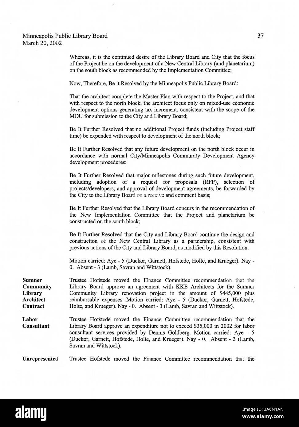 I verbali della riunione del 2002 del Minneapolis Public Library Board documentano le decisioni sul futuro dei servizi bibliotecari, dei finanziamenti del programma e dei progetti basati sulla comunità per il miglioramento delle biblioteche. Foto Stock