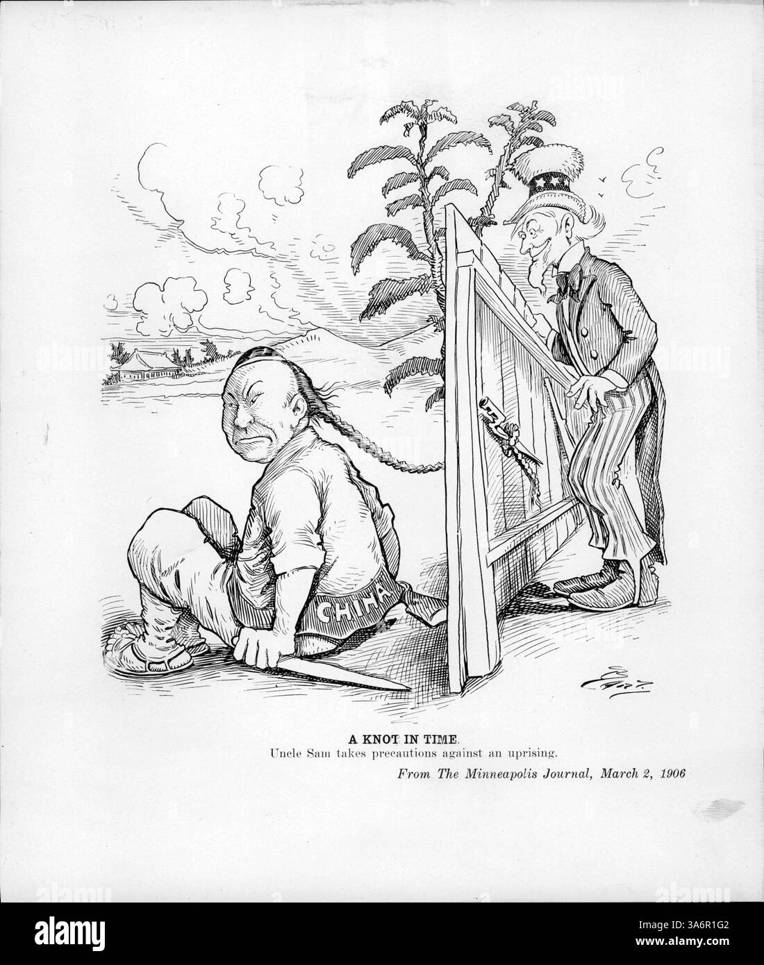 In questa illustrazione, lo zio Sam lega la treccia cinese attraverso un buco nella recinzione, simboleggiando le misure precauzionali del governo degli Stati Uniti contro una potenziale rivolta in Cina, riflettendo le tensioni dell'era della Guerra fredda. Foto Stock