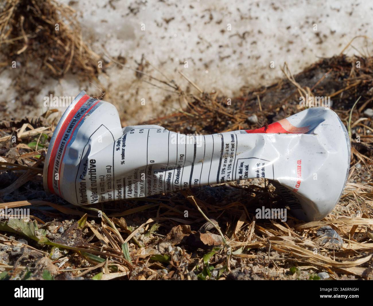 Contenitore scartato vuoto Foto Stock