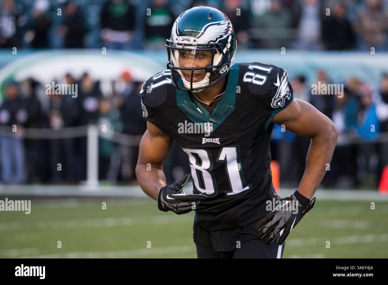 7 dicembre 2014: Il wide receiver dei Philadelphia Eagles Jordan Matthews (81) in azione durante i warm-up prima della gara NFL tra Seattle Seahawks e Philadelphia Eagles al Lincoln Financial Field di Philadelphia, Pennsylvania. I Seattle Seahawks hanno vinto 24-14.(Credit Image: © Chris Szagola/Cal Sport Media/ZUMAPRESS.com) Foto Stock
