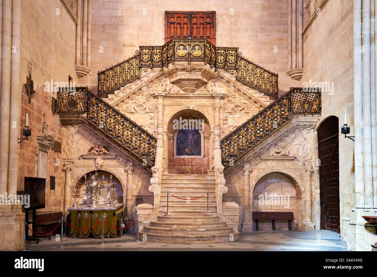 Escalera Dorada, Diego de Siloé, Cathedral de Santa María, French Gothic, Burgos, Castiglia e León, Spagna, Europa Foto Stock