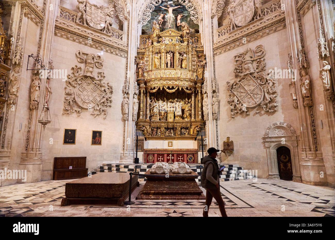 Cappella dei Costabili, Simón de Colonia, 1482-1496, gotico fiorito, Tombe di Pedro Fernández de Velasco e Mencía de Mendoza, opera di Felipe Vigarn Foto Stock