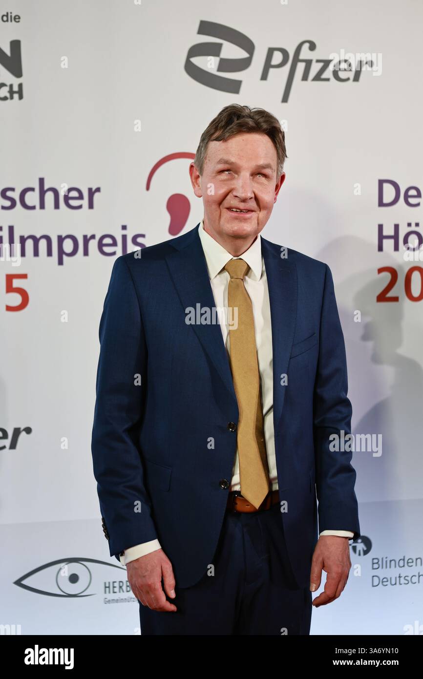 Berlino, Germania, 25 marzo 2025: Andreas Bethke partecipa al Deutscher Hörfilmpreis 2025 al Colosseum Filmtheater di Berlino a Prenzlauer Berg il 25 marzo 2025 a Berlino, Germania. . Sven Said/Alamy Live News Foto Stock