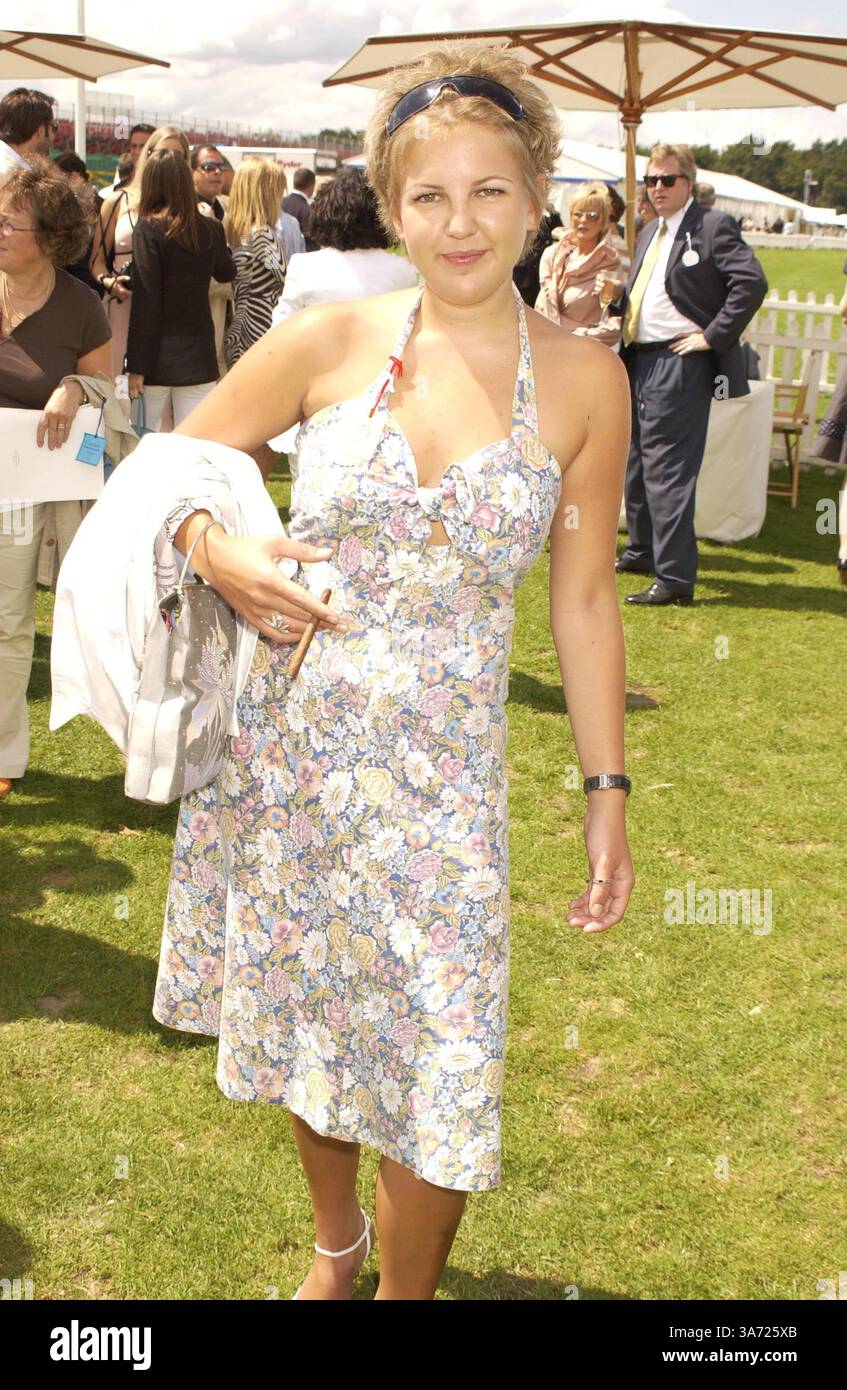 27 luglio 2003 - Windsor, Berkshire, Gran Bretagna - ©Dave Benett/ALPH / A13418 052211 07.27.2003.Hanneli Rupert (figlia di Johann Rupert). Il Polo è stato seguito da una festa alla tenda China White..Cartier International Polo, Guards Polo Club a Windsor Great Park, Windsor, Berkshire. (Immagine di credito: © Globe Photos/ZUMAPRESS.com) Foto Stock