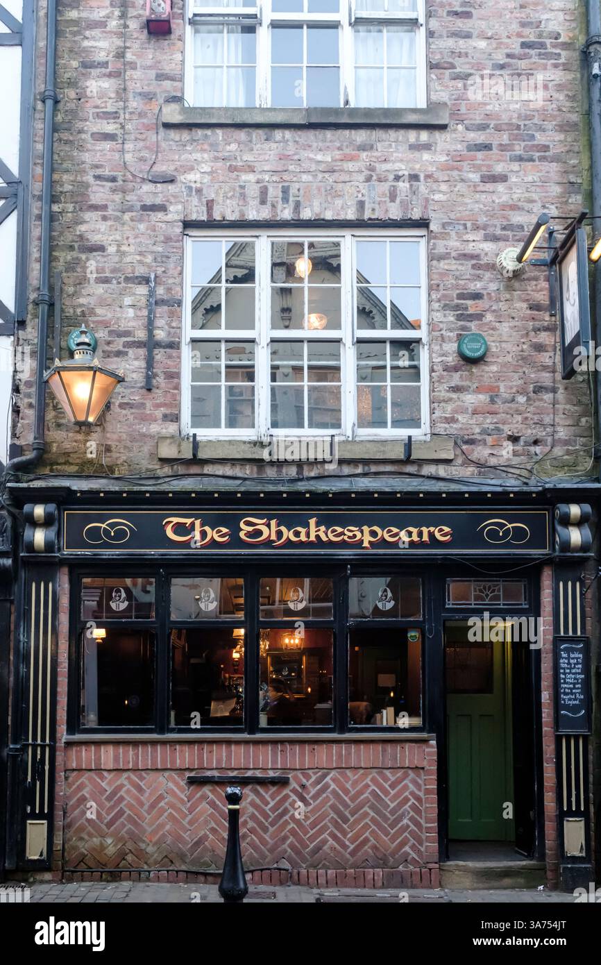 Il pub shakespeariano infestato a Durham, nella contea di Durham, Regno Unito Foto Stock