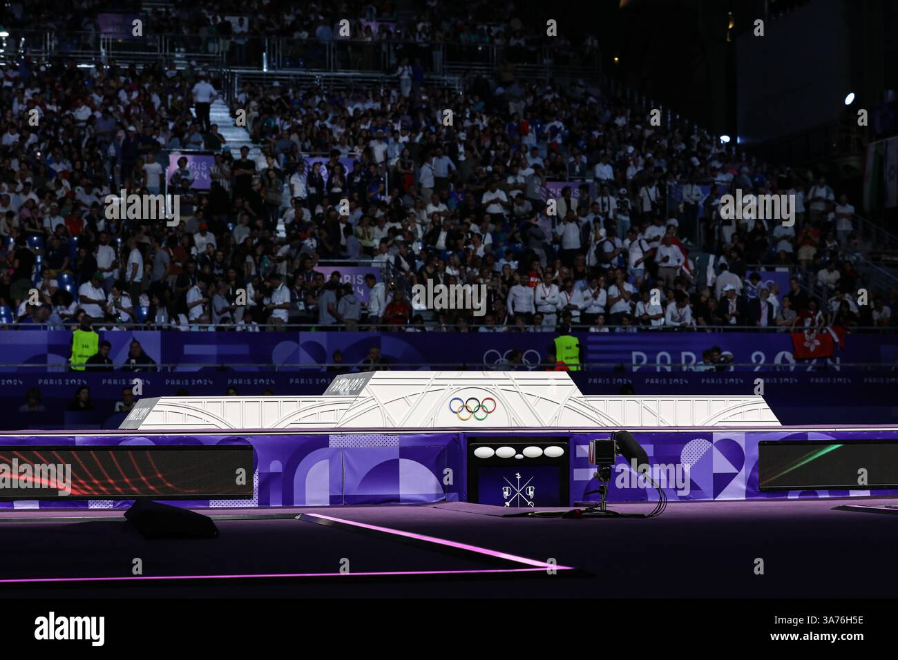 29 luglio 2024 - Parigi, Francia: Cerimonia della vittoria della scherma femminile Sabre individuale il giorno 3 delle Olimpiadi di Parigi 2024 (foto di Mickael Chavet Foto Stock