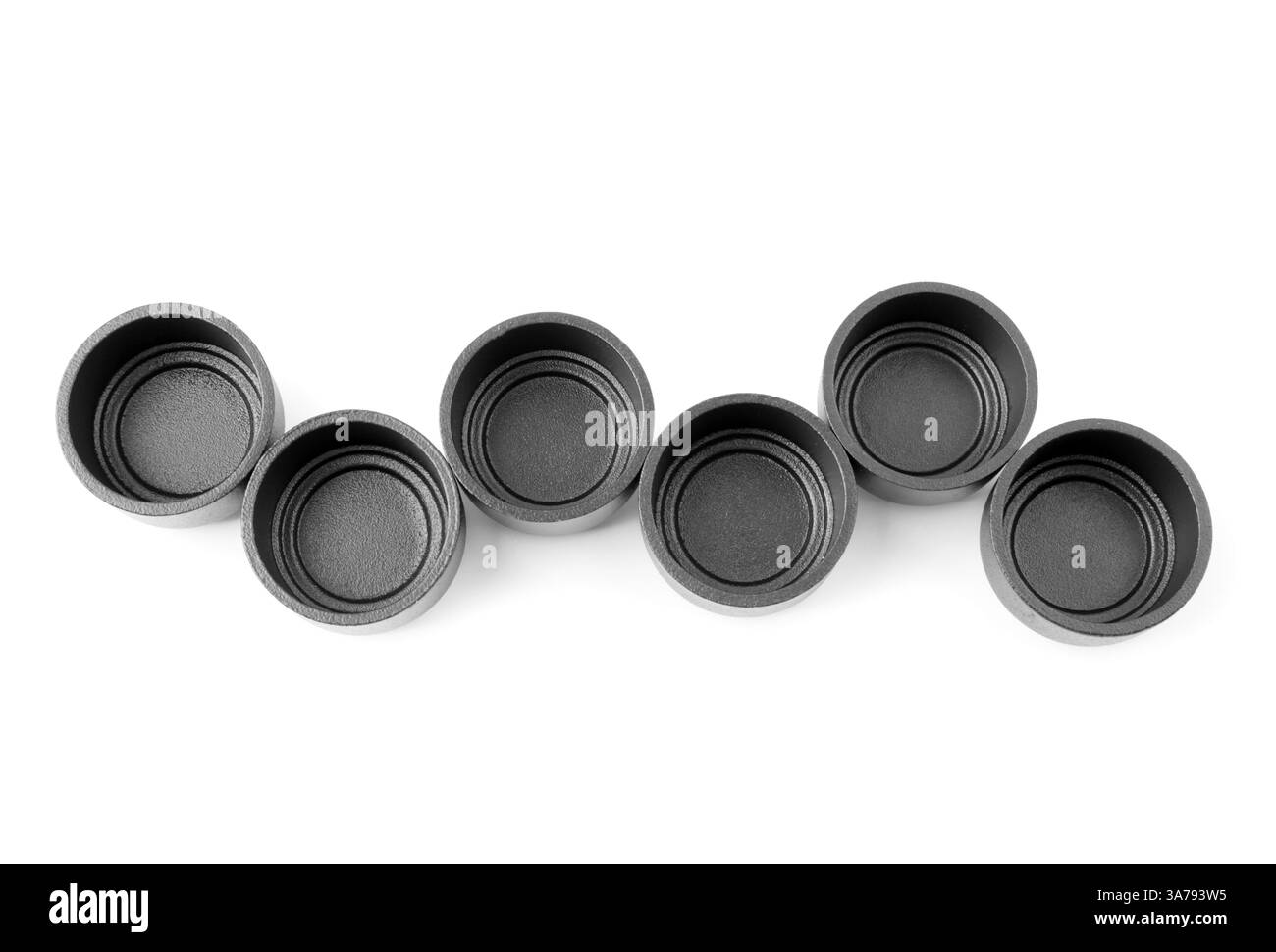 Portacandele per tè nero su sfondo bianco Foto Stock