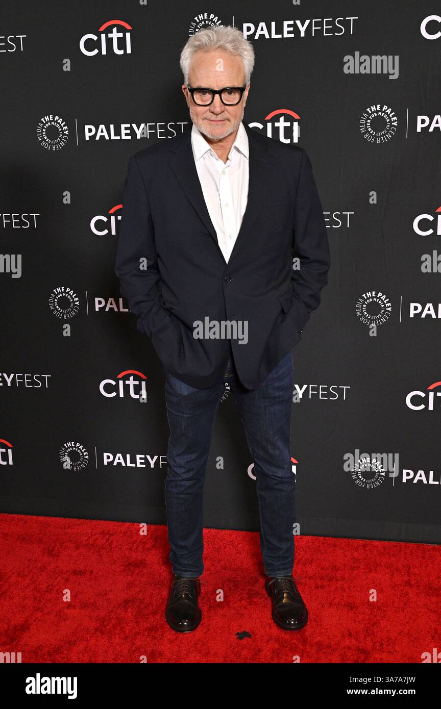 Bradley Whitford beim Screening der Hulu serie The Handmaid S tale: Der Report der Magd auf dem 42. Paleyfest 2025 m Dolby Theatre. Los Angeles, 26.03.2025 *** Bradley Whitford alla proiezione della serie di Hulu The Handmaid S tale al 42 Paleyfest 2025 al Dolby Theatre di Los Angeles, 26 03 2025 foto:xD.xStarbuckx/xFuturexImagex Handmaid_5330 Foto Stock