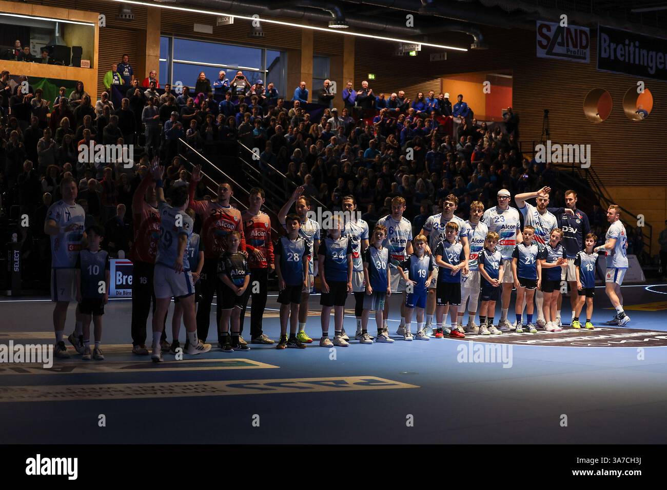 Elsenfeld, Germania. 26 marzo 2025. 2025.03.26 xJFx Elsenfeld-Untermainhalle 2. Handball-Bundesliga 2024/25, TV Großwallstadt - HSC 2000 Coburg von Links, line-up TV Großwallstadt crediti: dpa/Alamy Live News Foto Stock