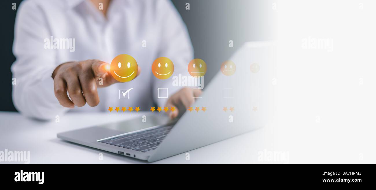 Concetto del sondaggio sulla soddisfazione dei clienti, soddisfazione a 5 stelle, revisione del feedback sulla soddisfazione, valutazione dell'esperienza most.service di buona qualità Foto Stock