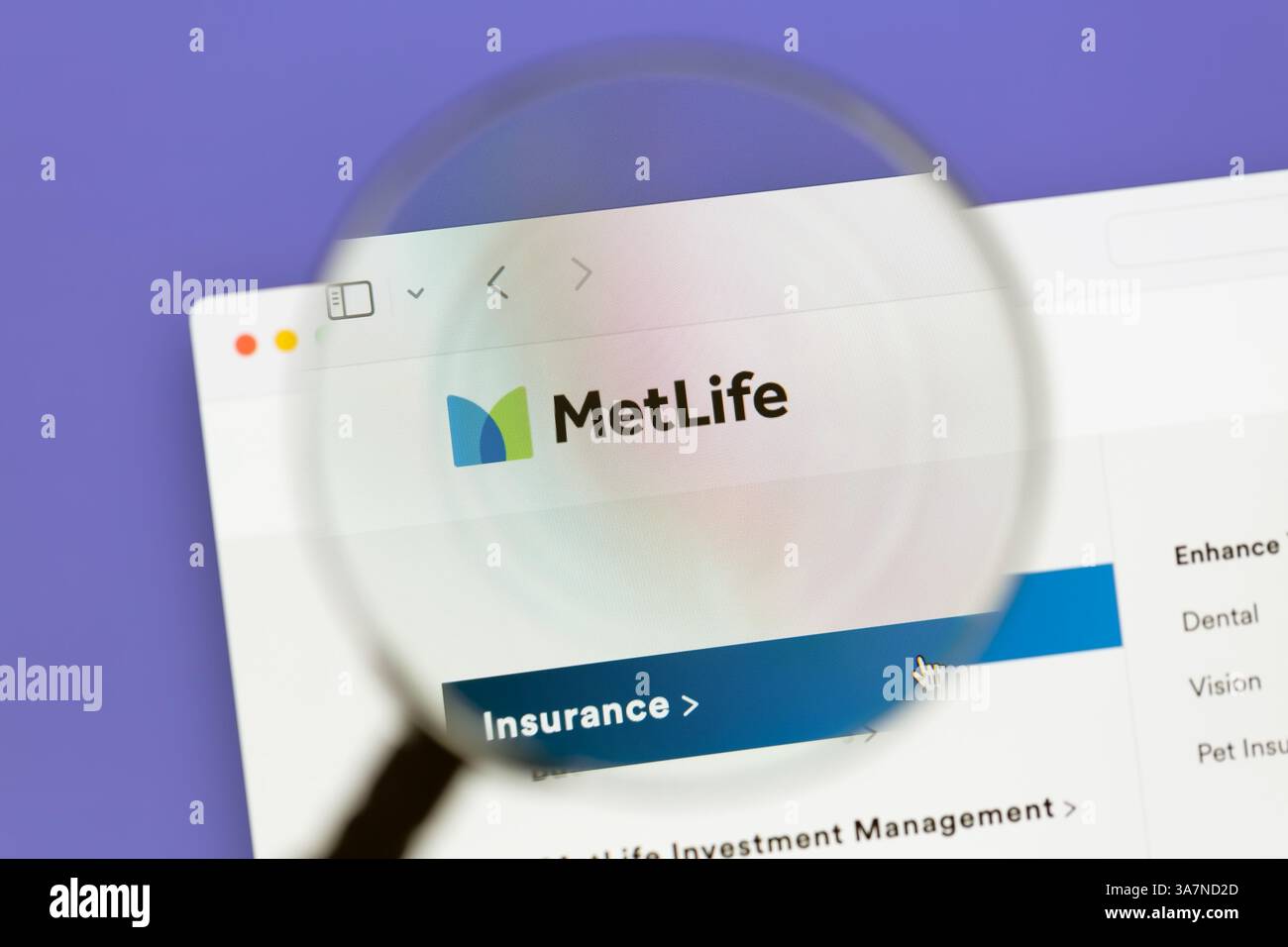 Ostersund, Svezia - 14 febbraio 2025: Sito MetLife. MetLife è tra i maggiori fornitori mondiali di assicurazioni, rendite e programmi di benefit per i dipendenti Foto Stock