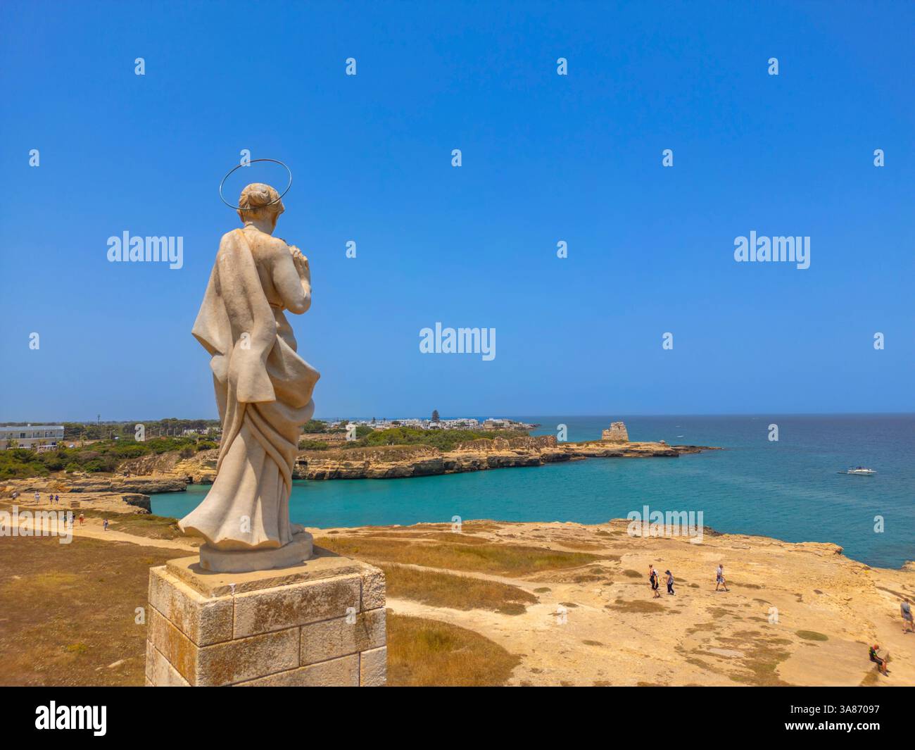 Grotta della poesia (Grotta della poesia), Roca Vecchia, Lecce, Salento, Puglia, Italia Foto Stock