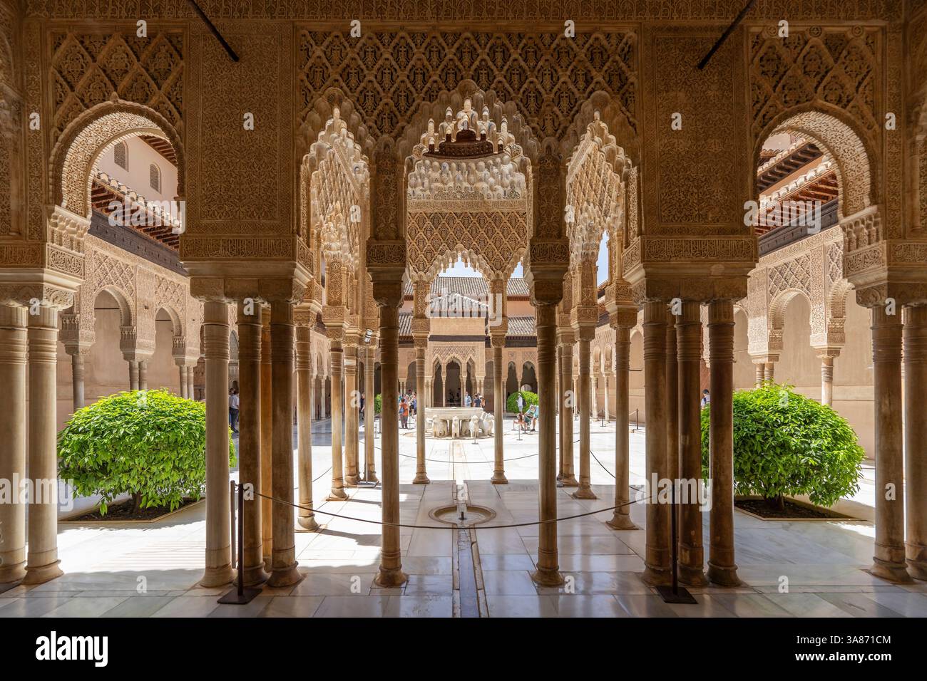 Palazzi Nasridi, architettura islamica e mudejar, Alhambra, UNESCO, Granada, Andalusia, Spagna Foto Stock