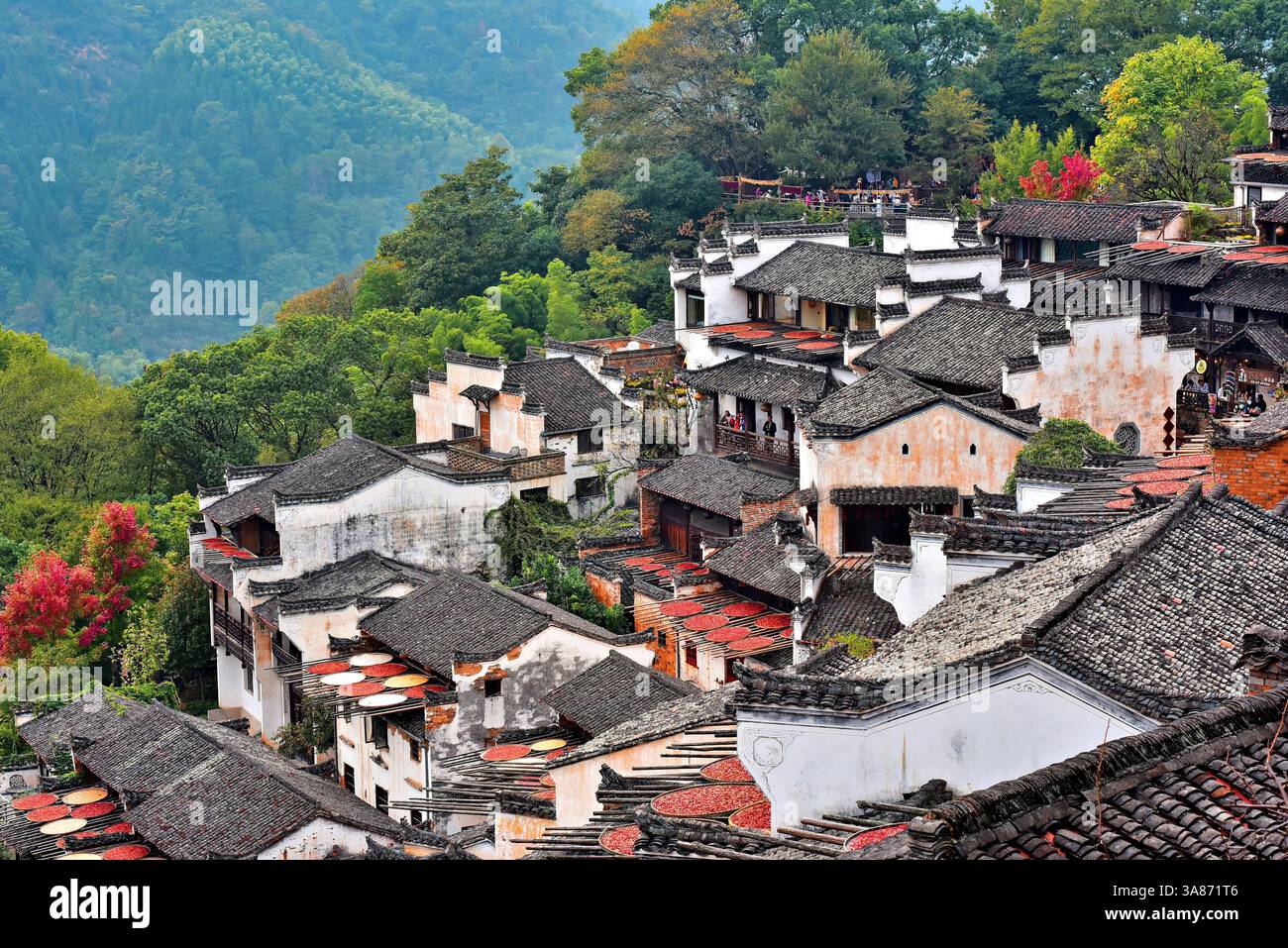 Huangling, antico villaggio risalente alla dinastia Ming, contea di Wuyuan, città di Shangrao, provincia di Jiangxi, Cina Foto Stock