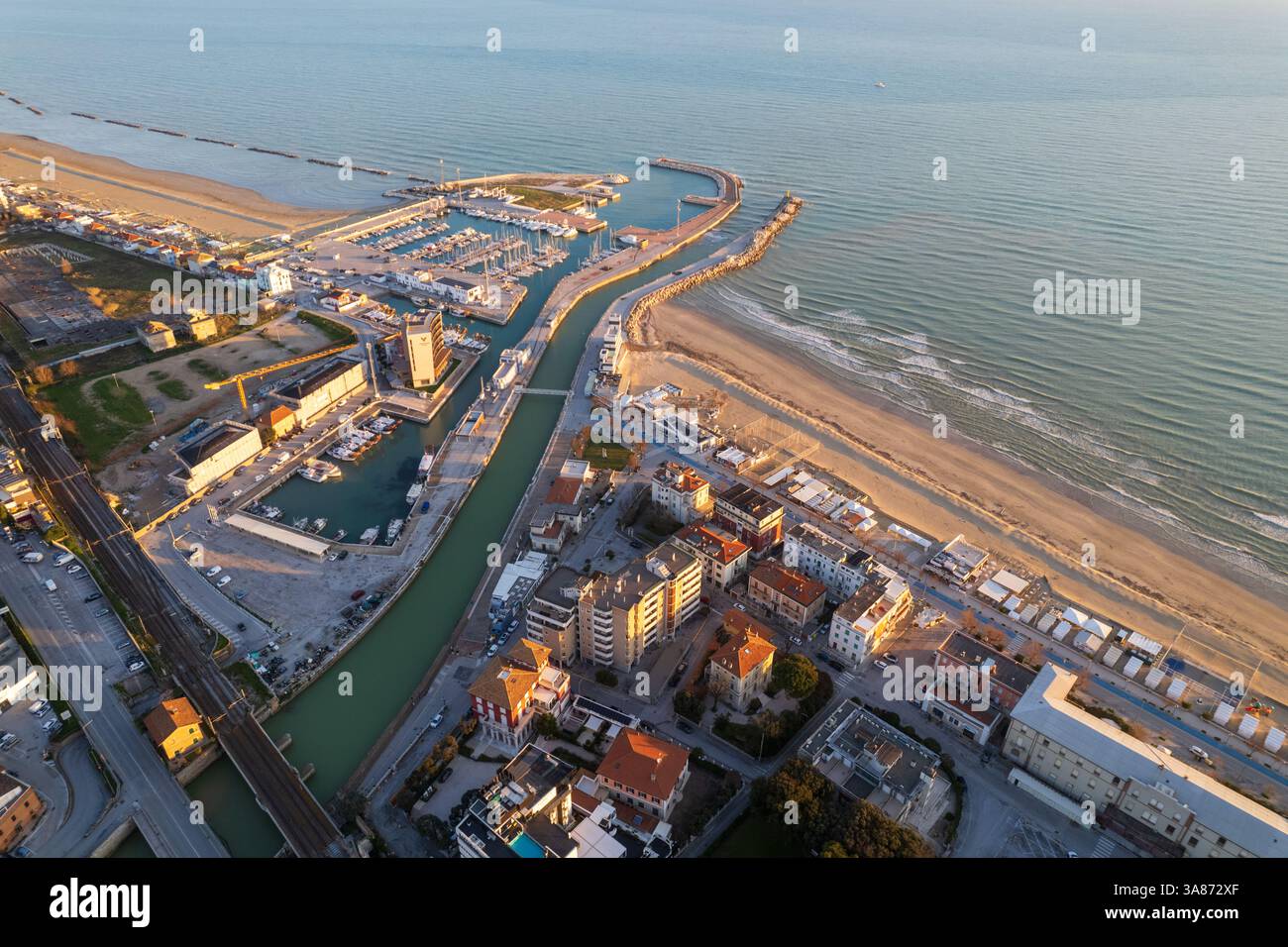 Veduta aerea della città italiana Senigallia Foto Stock